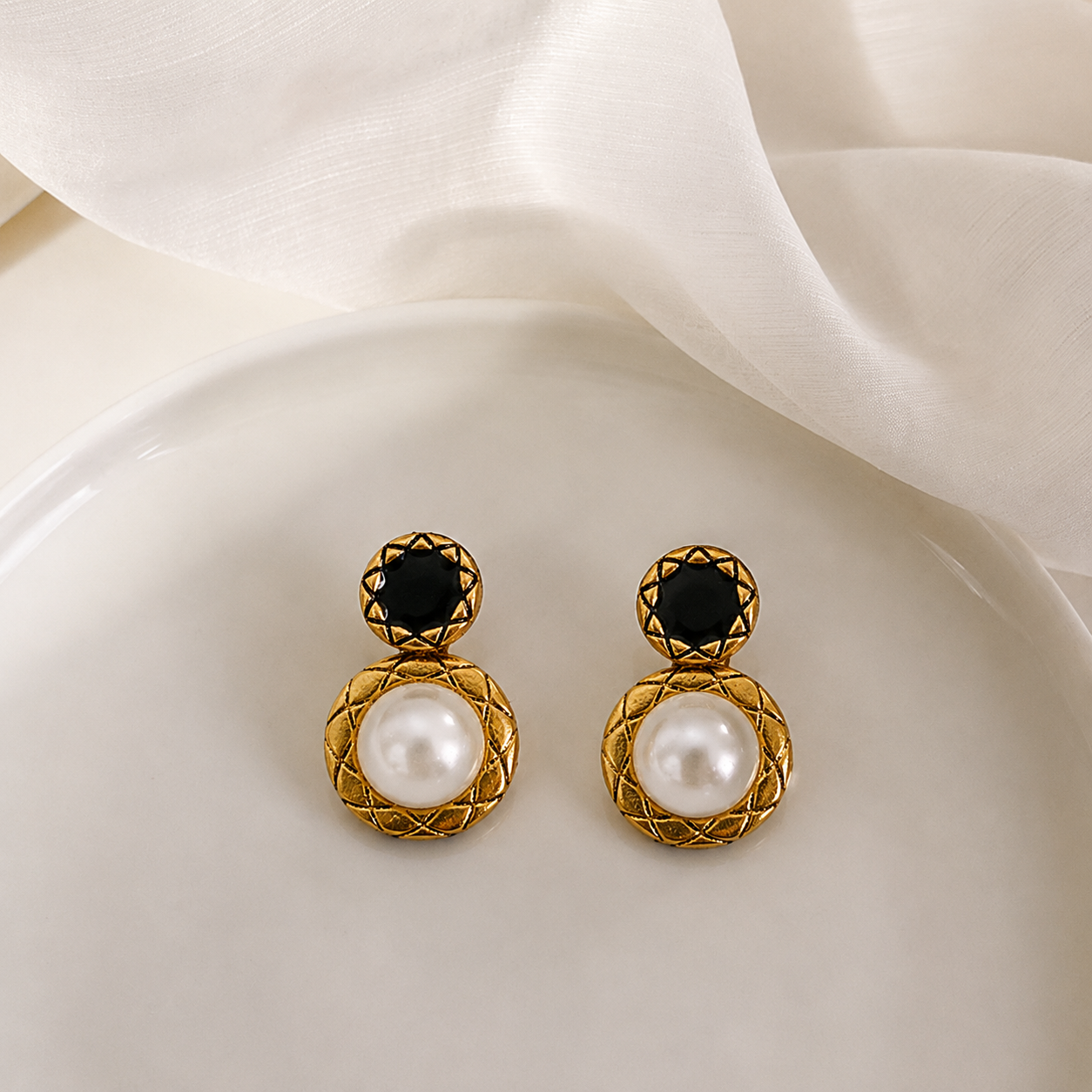 Noir Pearl Mosaic Earrings