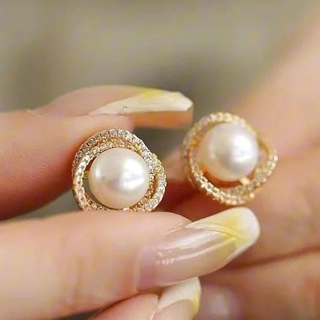 Luna Pearl Earrings